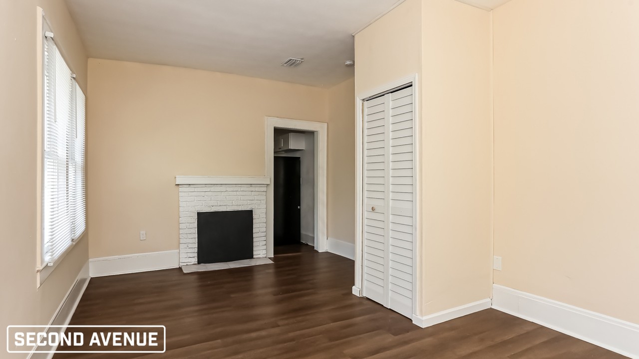 544 E 60th St - Photo 7 of 19
