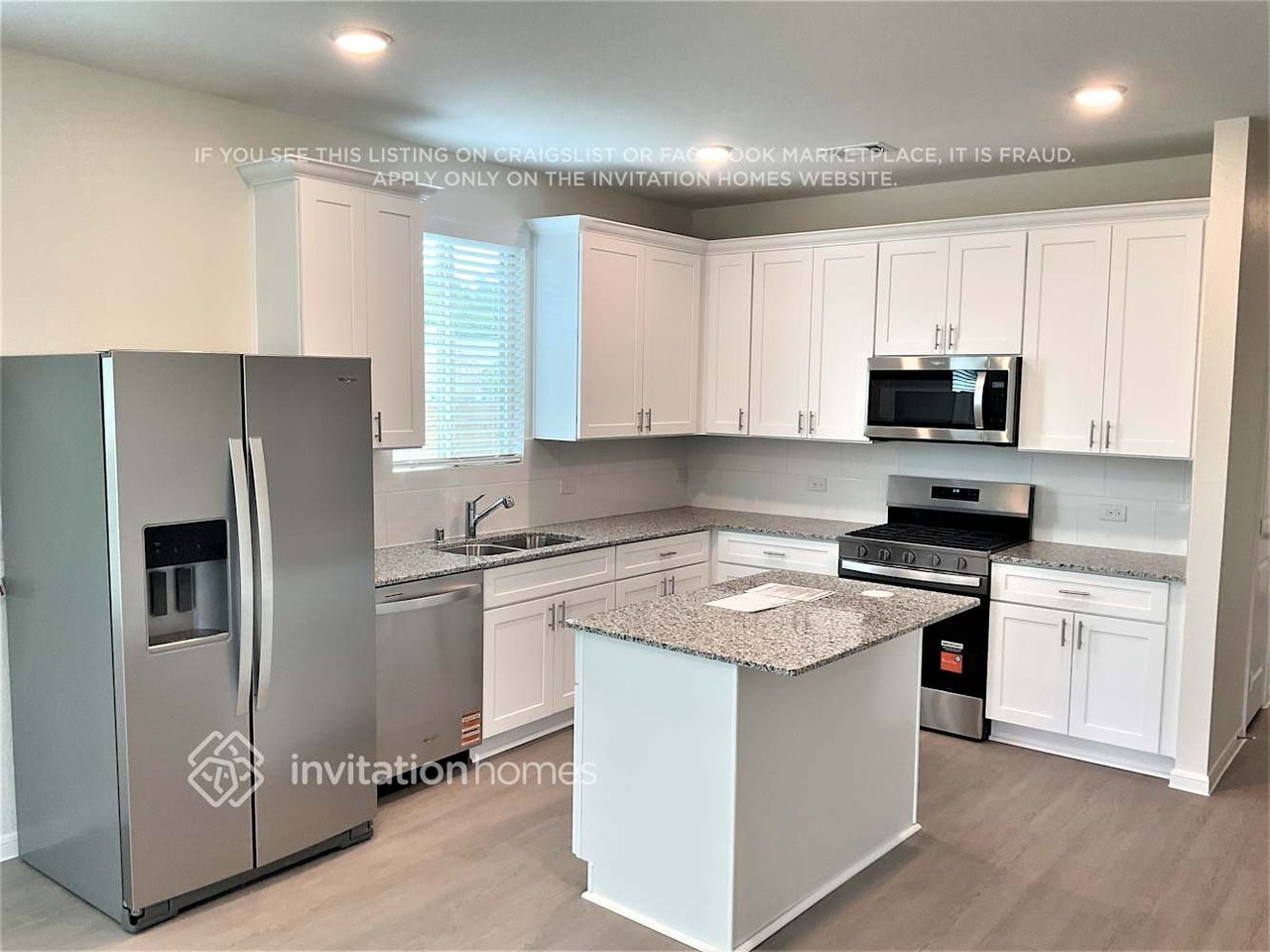 32715 Stargazer Cove Ct - Photo 3 of 14