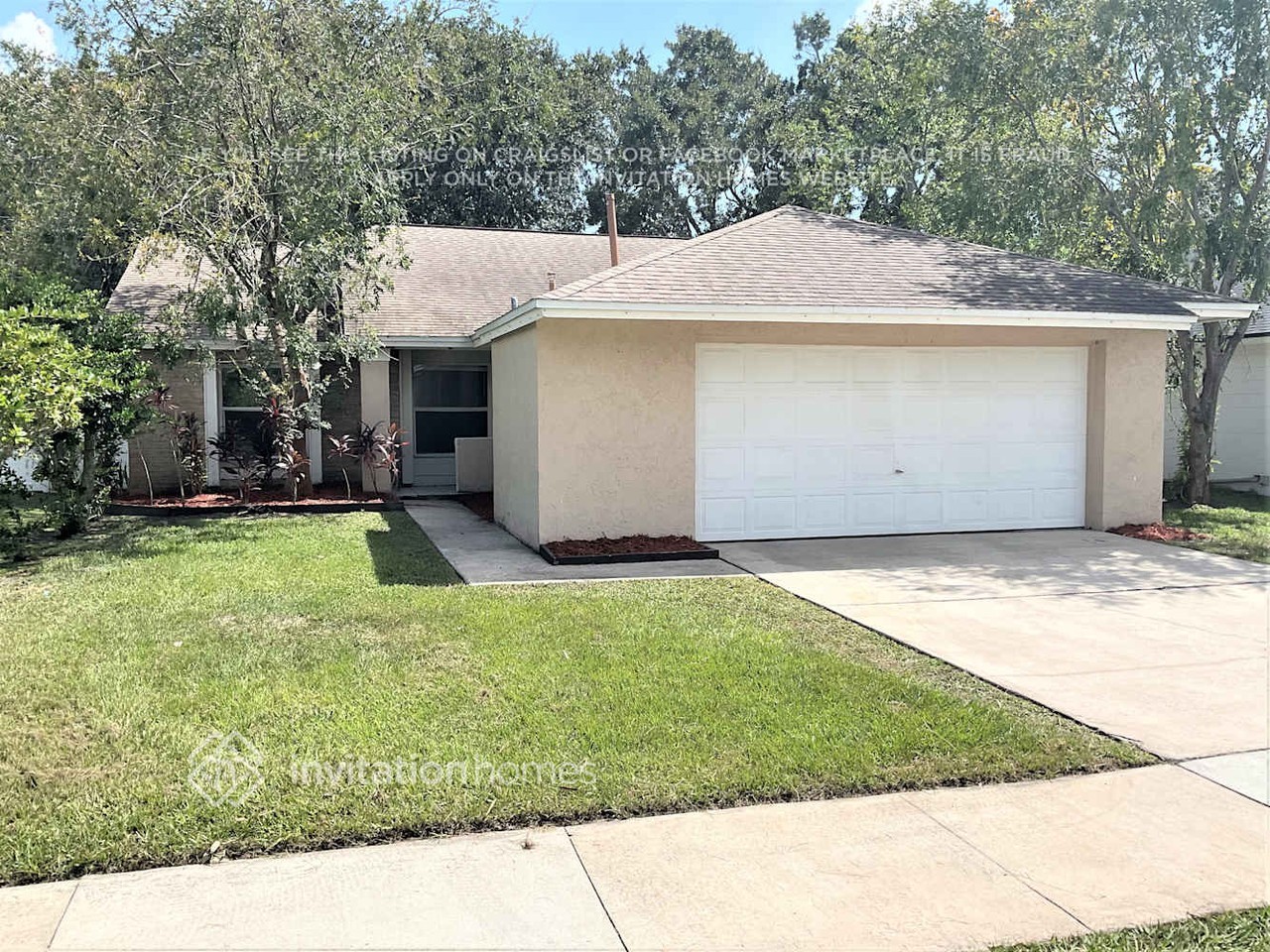 2092 Paprika Dr - Photo 2 of 10