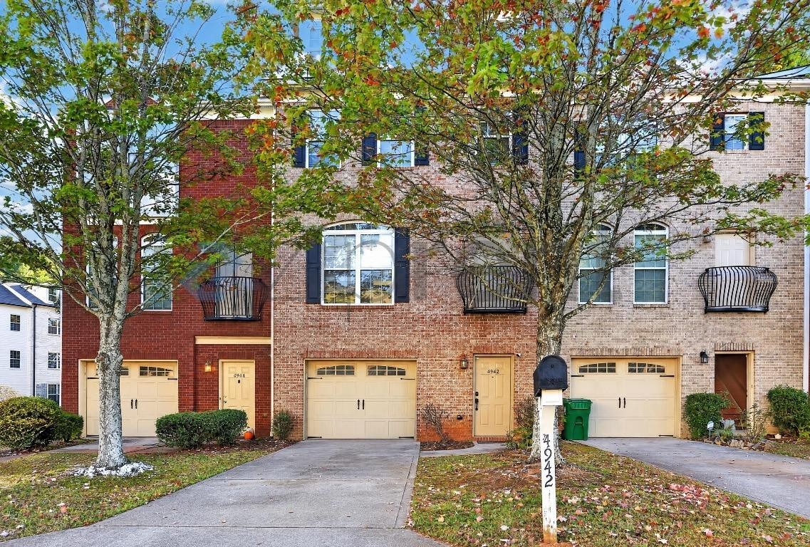 4942 Mountainside Trl