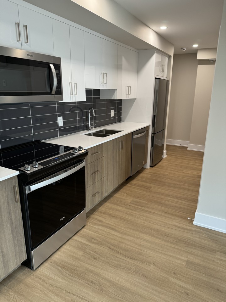 364 Winona Ave - Photo 2 of 11