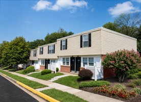 featured image of 8733 Fontana Ln
