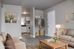 featured image of 3319 Argyle Rd