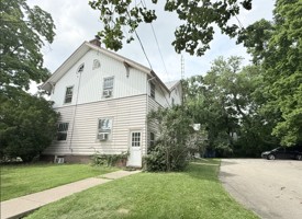featured image of 801 N Mclean St