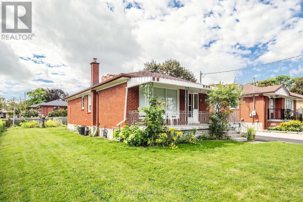 15 Maretta Ave