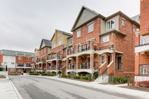 featured image of 2450 Post Rd