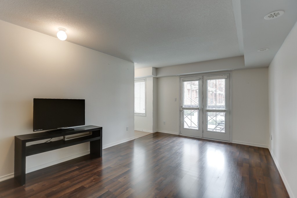 2450 Post Rd - Photo 6 of 22