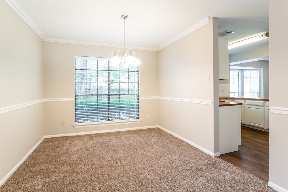 2607 Hidden Garden Dr - Photo 4 of 16