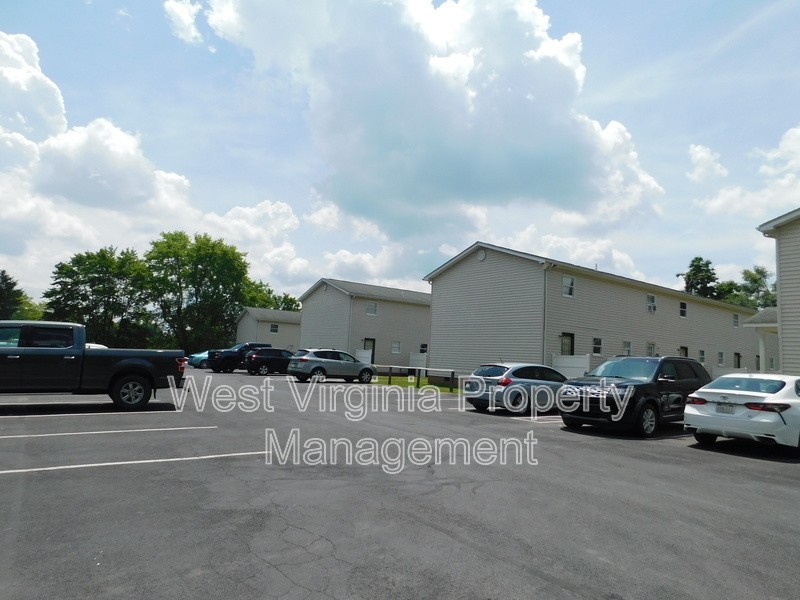 581 Prosperity Rd #224 - Photo 3 of 14