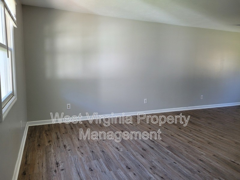 581 Prosperity Rd #224 - Photo 5 of 14