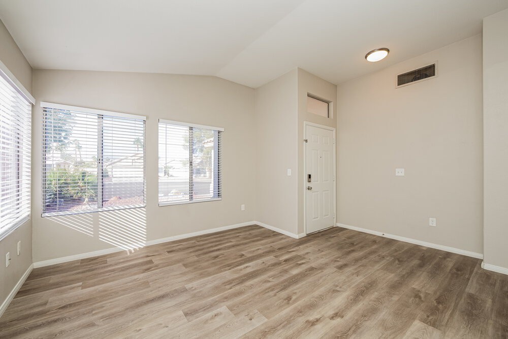 4404 La Lima Ct - Photo 7 of 16