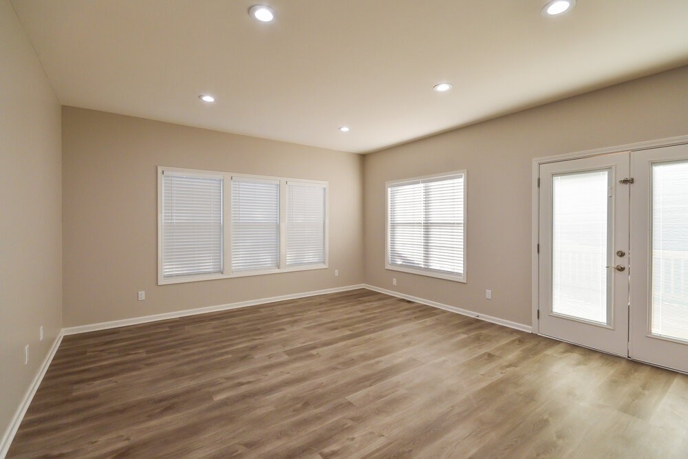 1608 Brolington Ct - Photo 6 of 17