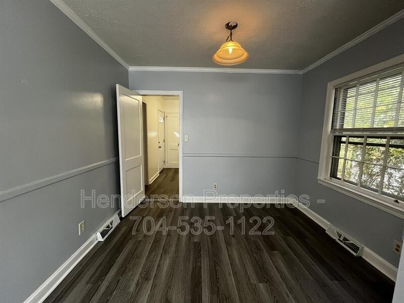 2352 Orton St - Photo 4 of 12