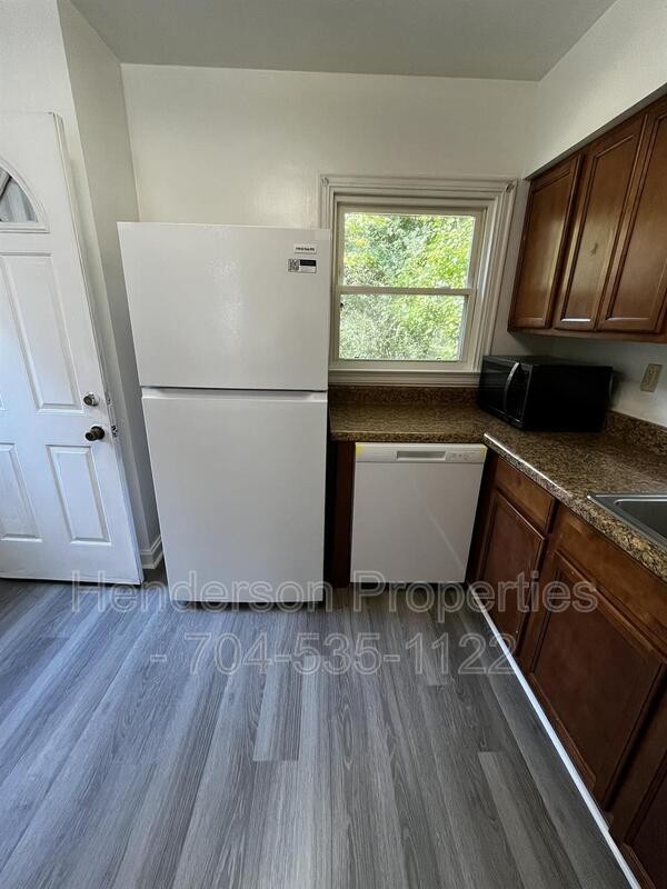 2352 Orton St - Photo 7 of 12