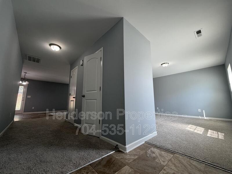 9025 Sharpes Cir - Photo 2 of 23