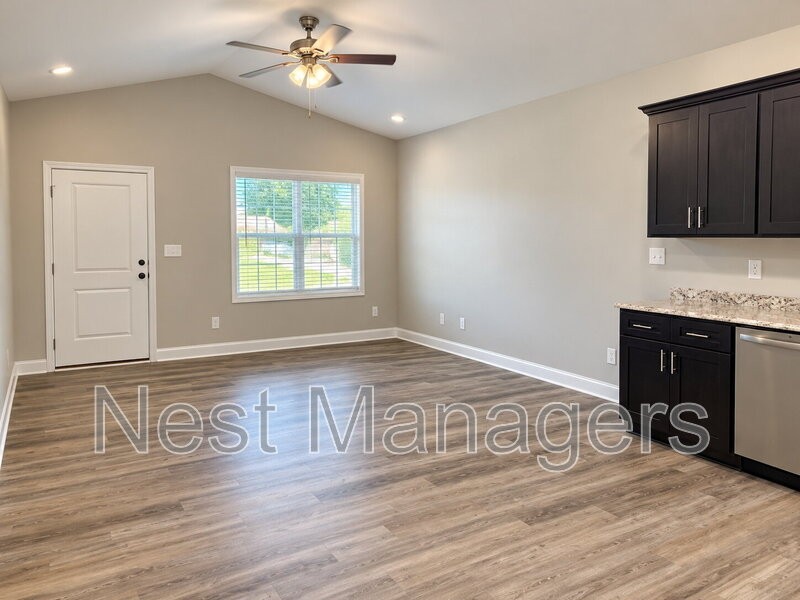 3310 Vardaman Ave - Photo 2 of 11