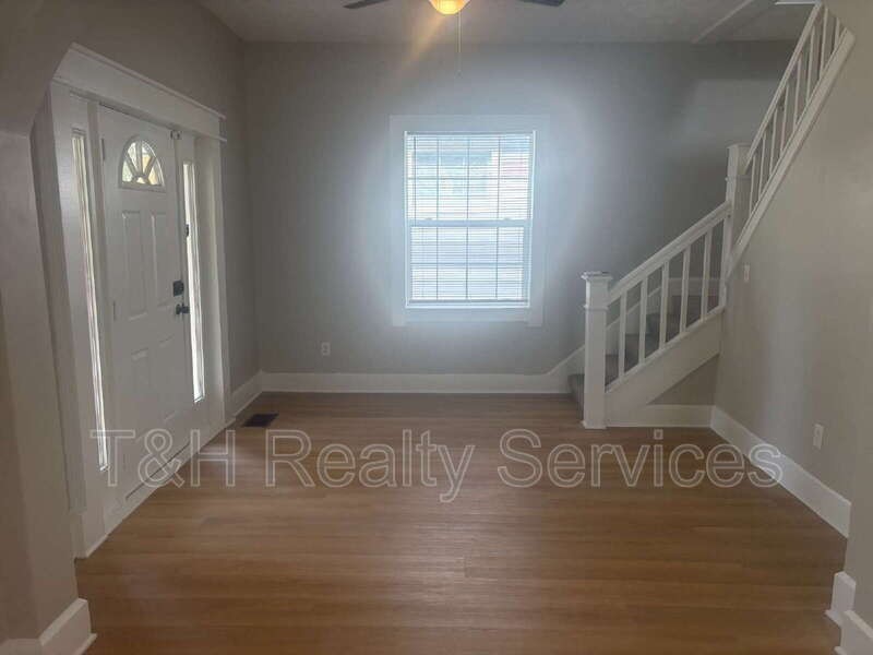 233 N Holmes Ave - Photo 6 of 28