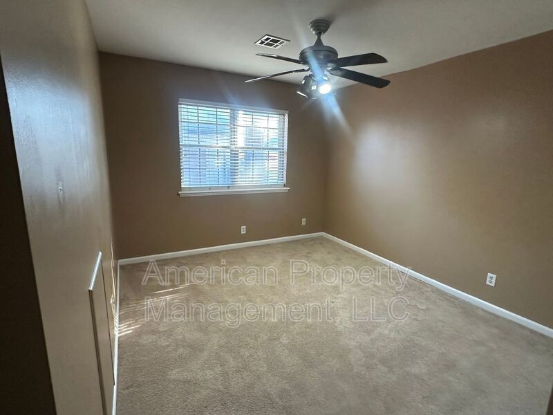 5807 E 46th Pl - Photo 7 of 23