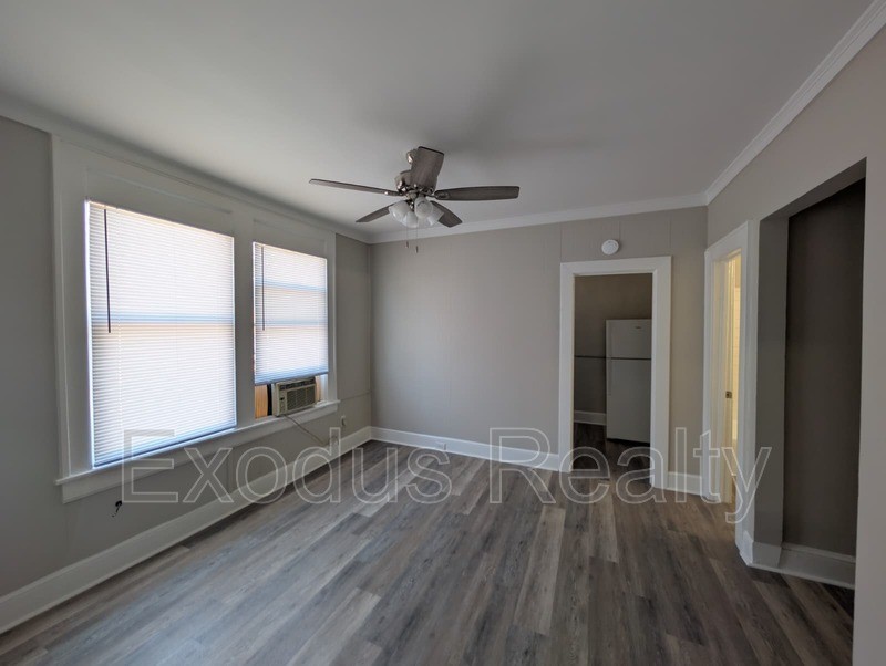 105 Gordon St #02 - Photo 4 of 10