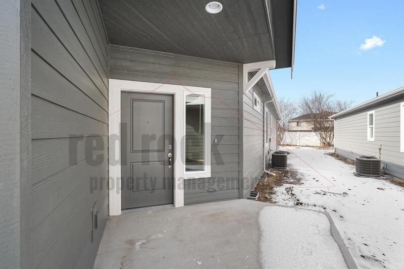 1219 N Tschirley Rd - Photo 4 of 30