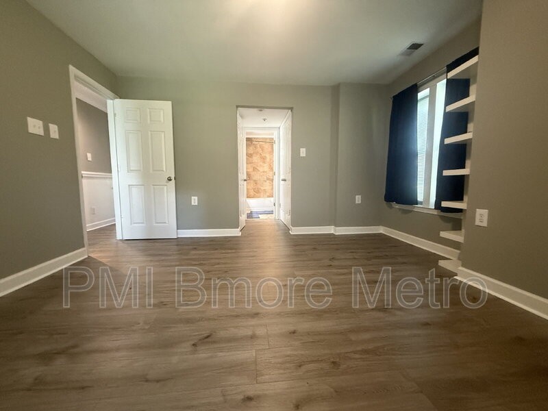 14233 Jib St - Photo 6 of 11
