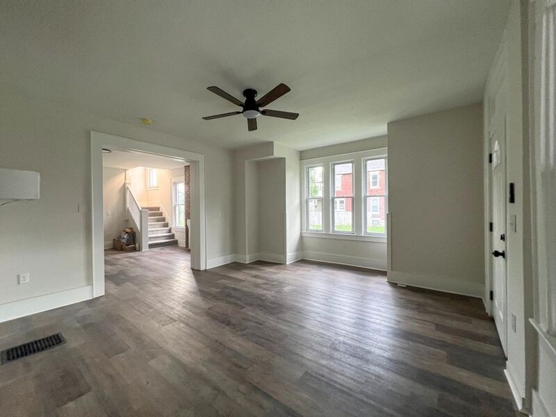 925 S Champion Ave - Photo 6 of 26