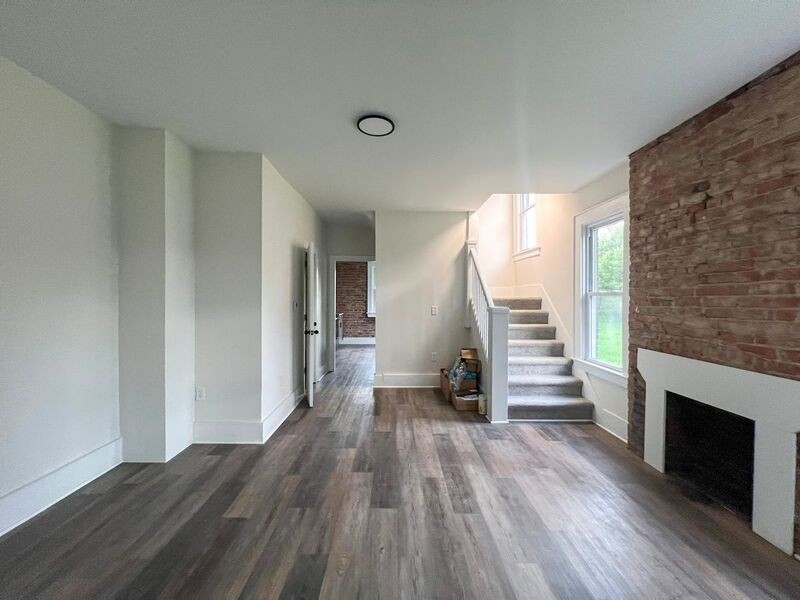 925 S Champion Ave - Photo 7 of 26