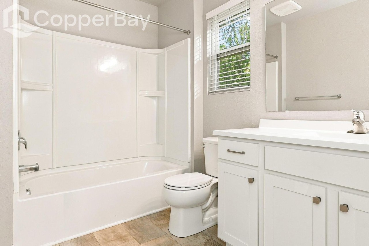 218 Westmoreland Ave - Photo 5 of 29