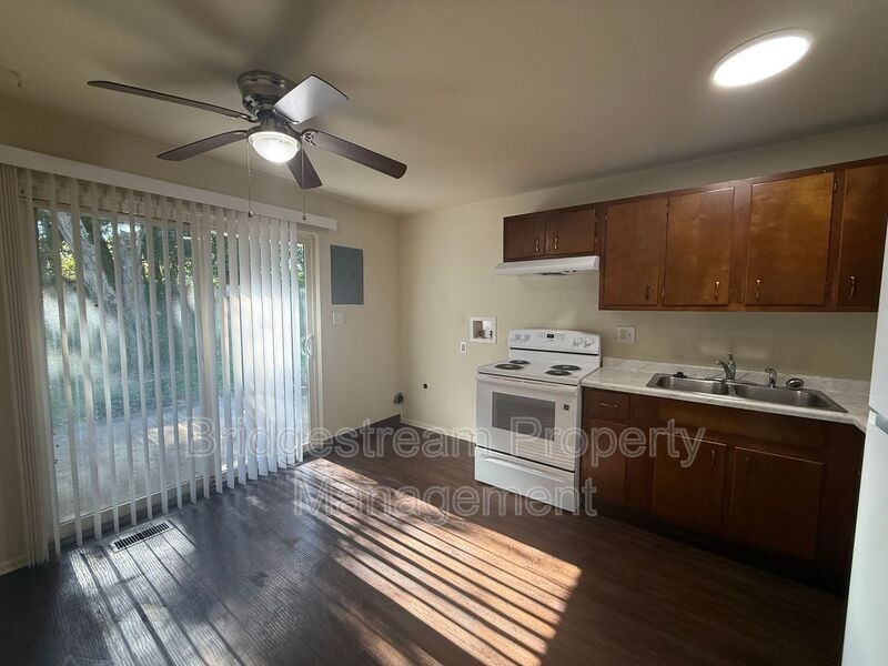 5124 Nebraska Ave - Photo 3 of 6