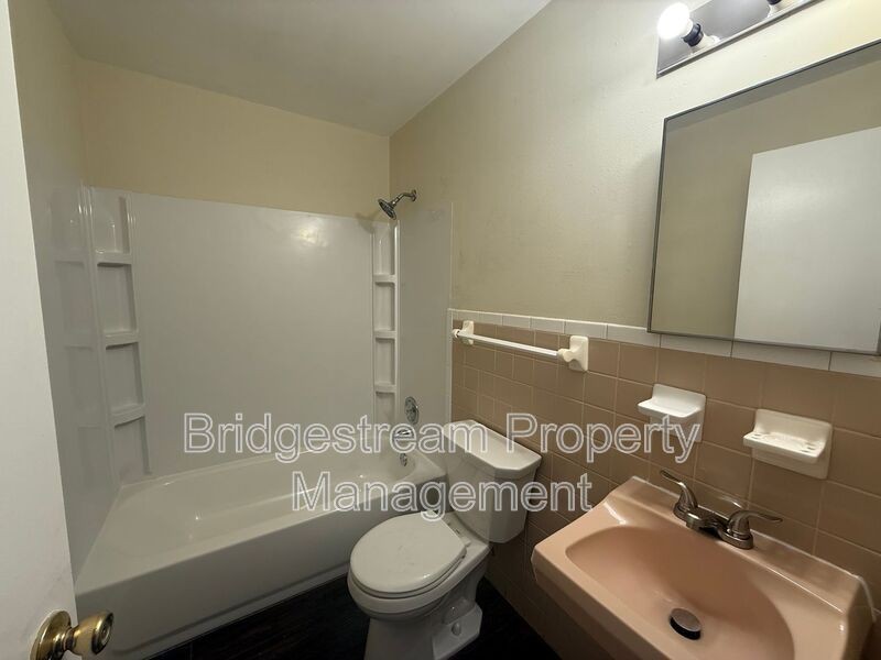 5124 Nebraska Ave - Photo 6 of 6