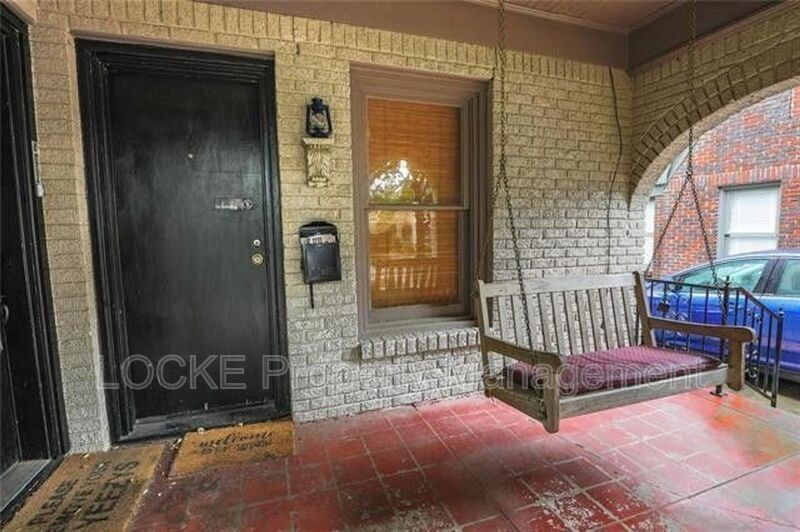 3249 Wabash Ave - Photo 2 of 15