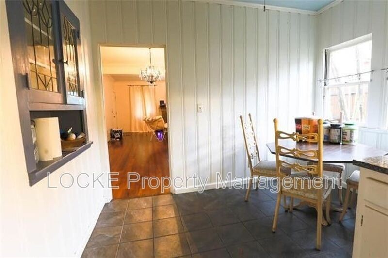 3249 Wabash Ave - Photo 5 of 15