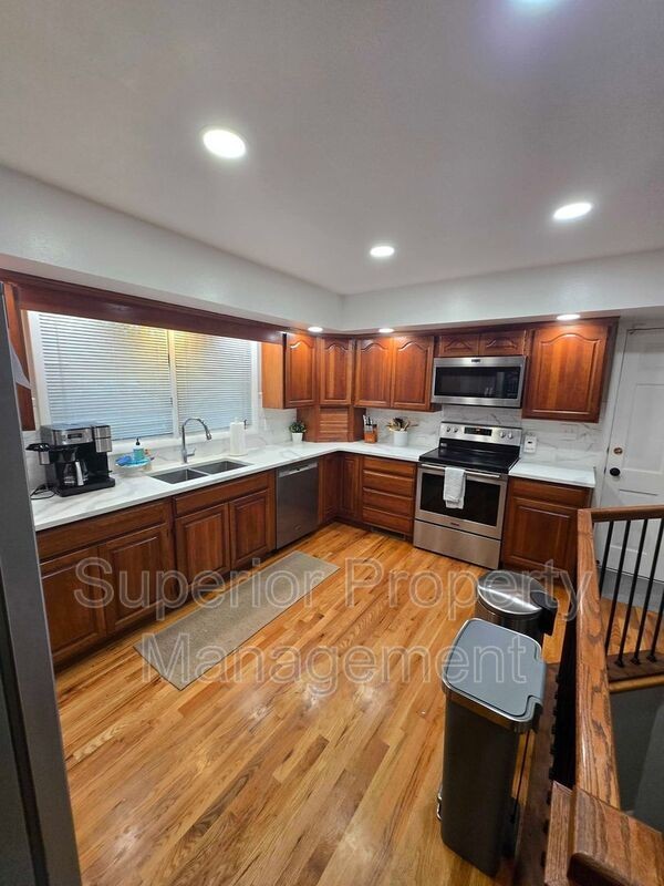 101 W 1st Ave - Photo 5 of 16