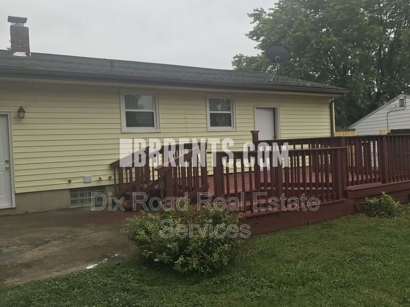 3209 Goldman Ave - Photo 3 of 18
