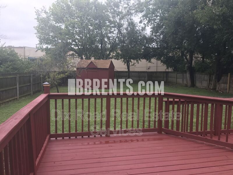 3209 Goldman Ave - Photo 4 of 18