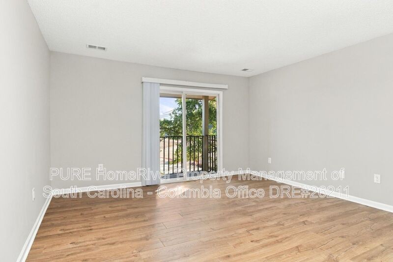 411 Old Manor Rd - Photo 2 of 15