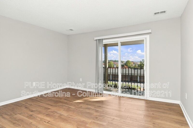411 Old Manor Rd - Photo 3 of 15