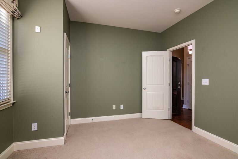 2140 Overlook Pl - Photo 3 of 27