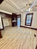 featured image of 109 S Marshall St #B