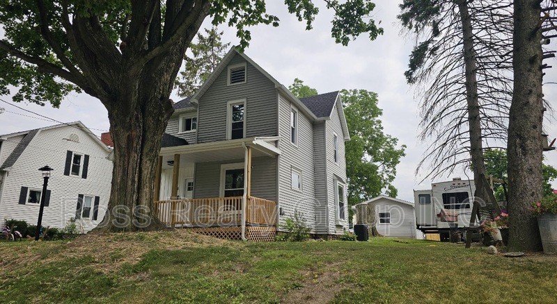 64 Marvin Ave - Photo 2 of 16