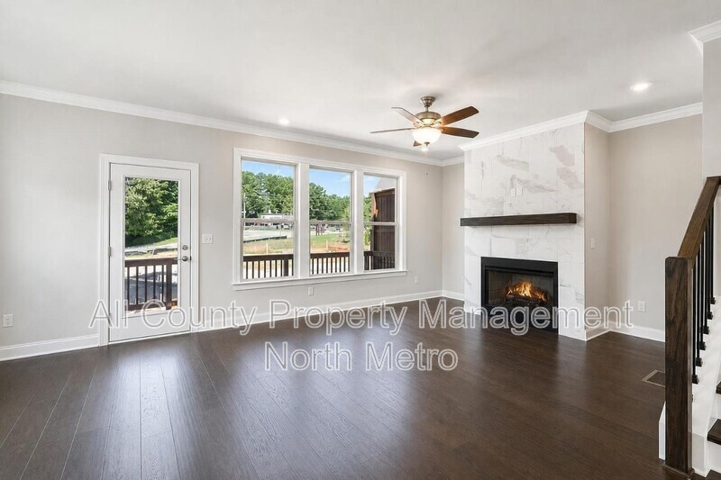 10006 Jack Dr - Photo 5 of 22