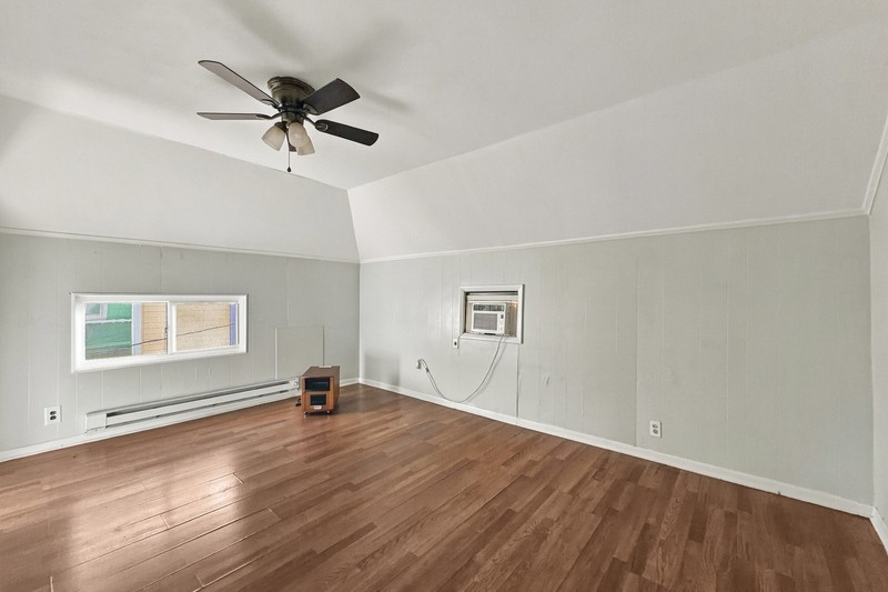 1209 Clinch Ave - Photo 4 of 9