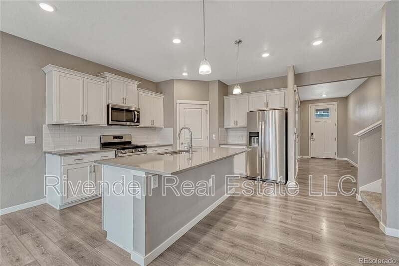 17945 Sky Pilot Ln - Photo 2 of 24