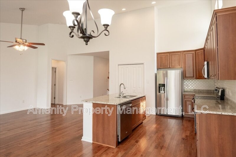 5836 Yellow Jasmine Ter - Photo 6 of 30