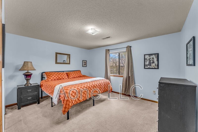 6109 Sw 26th St #B - Photo 3 of 16