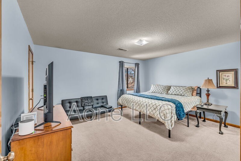 6109 Sw 26th St #B - Photo 4 of 16