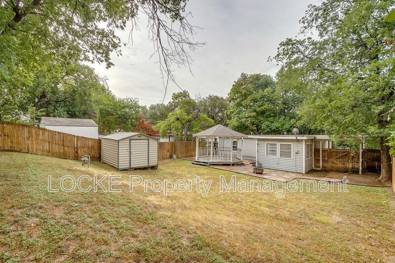 3808 Bryce Ave - Photo 3 of 20