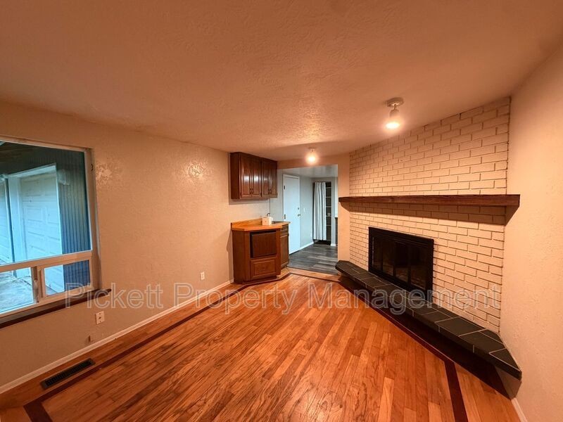 8630 Seabeck Hwy Nw - Photo 4 of 30