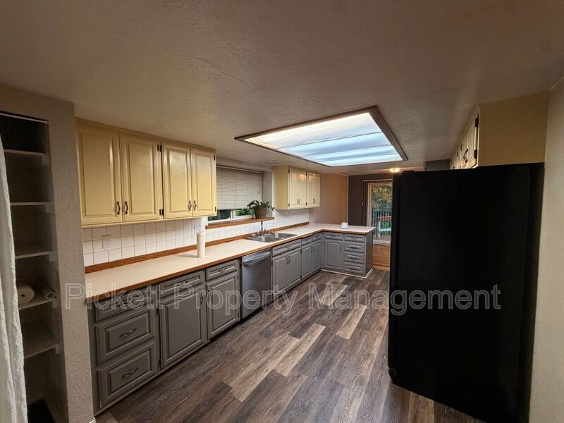 8630 Seabeck Hwy Nw - Photo 6 of 30