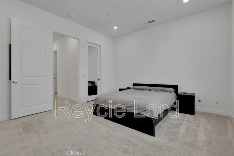 145 Sash - Photo 2 of 9